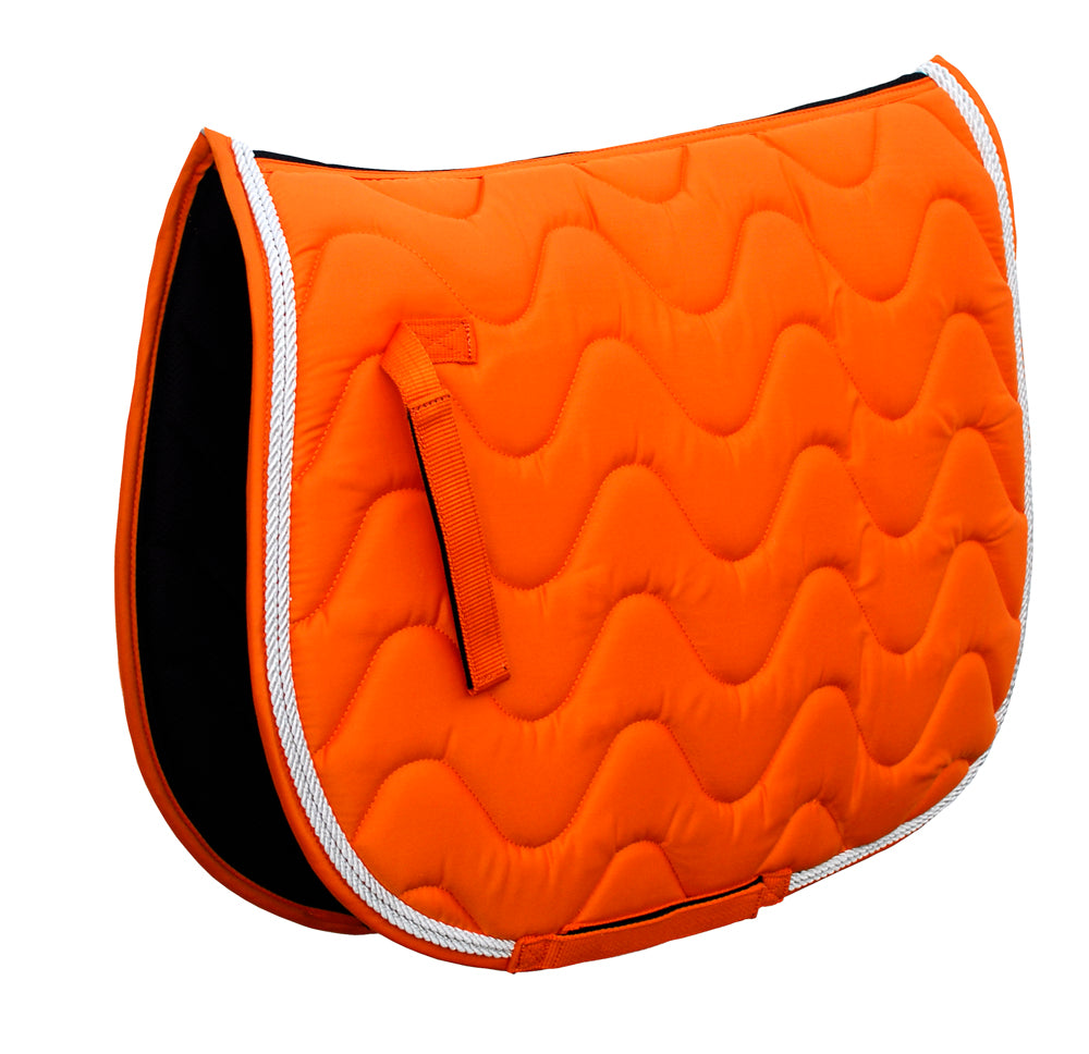 Deluxe Wave Quilted Saddle Pad Deluxe Wave Quilted Saddle Pad