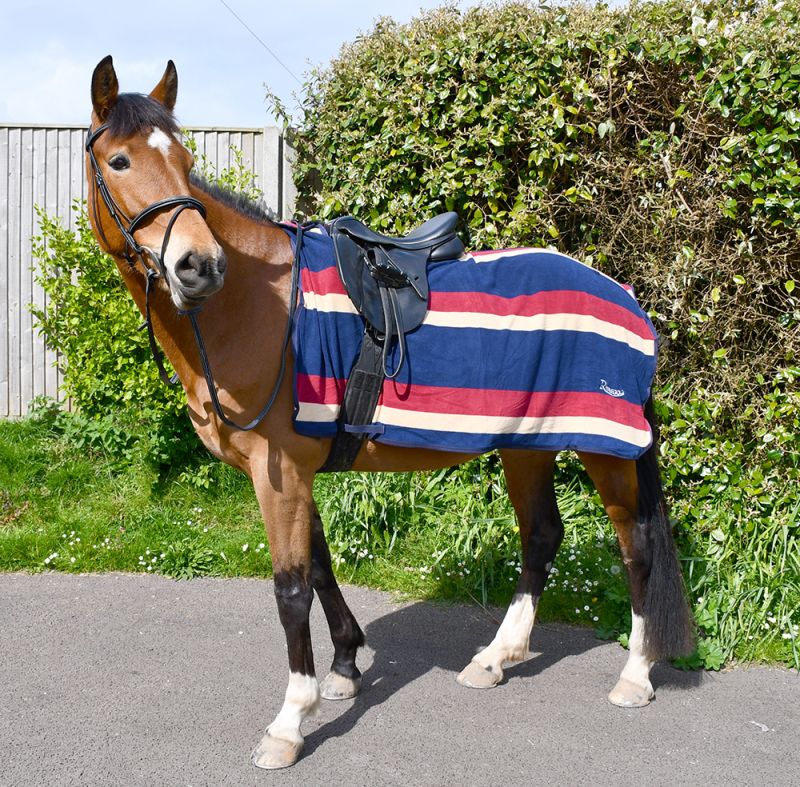 Rhinegold Fleece 3/4 Ride-On Rug Rhinegold Fleece 3/4 Ride-On Rug