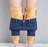 HorseWize Women’s Thermal Yard Jeans | Fleece-Lined Stretch Denim for Winter Comfort